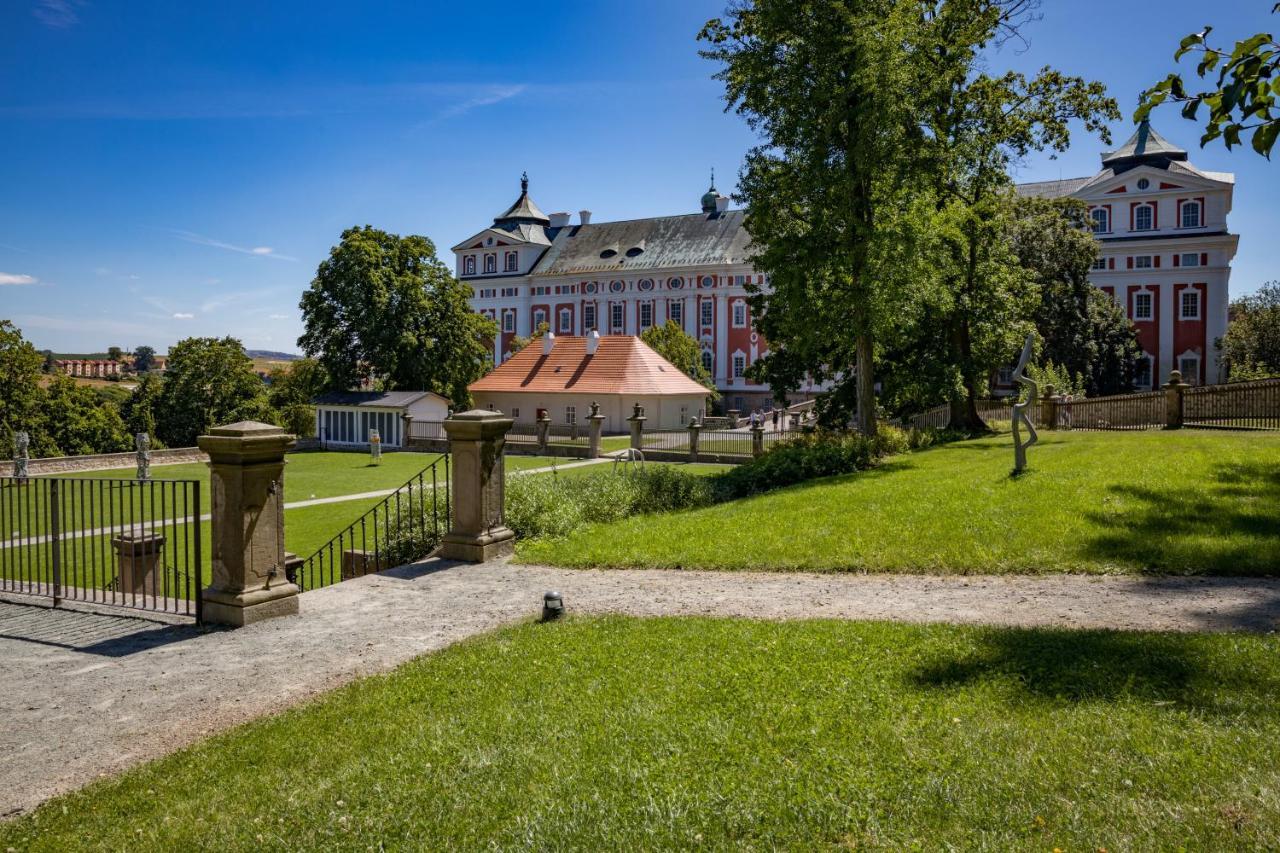Dvur Hanis - Adults Only - Deti Od 12 Let Marsov nad Metuji Eksteriør bilde